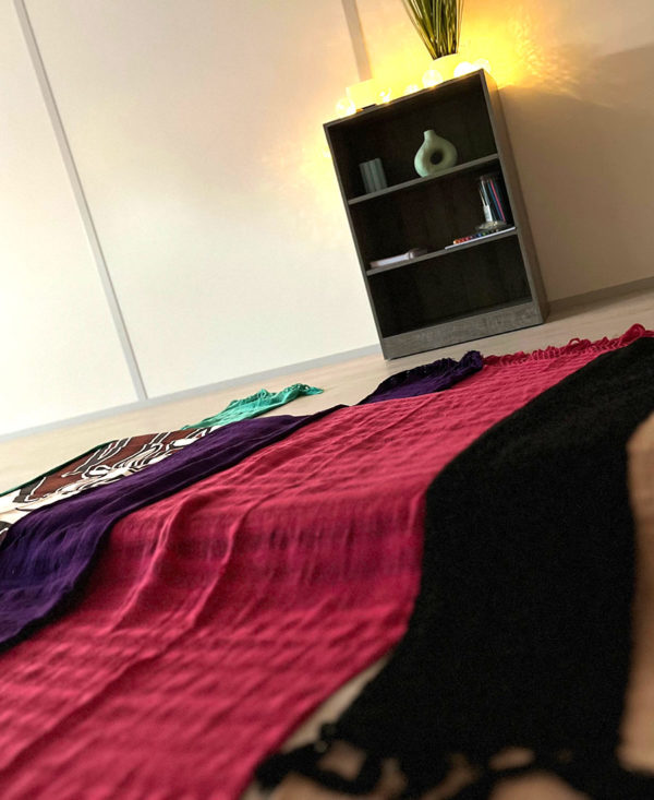 Massage Cocoon Postnatal